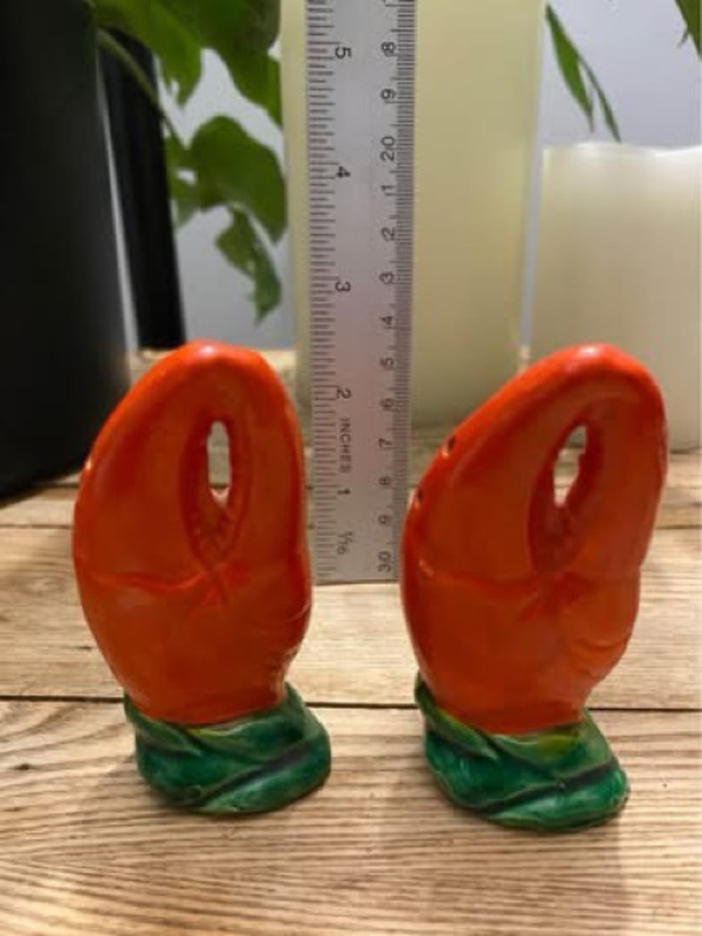 Vintage Ceramic Lobster Claw Salt and Pepper Shakers | Coastal Nautical Decor